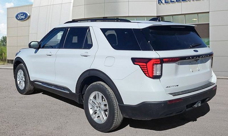 2025 Ford Explorer A...