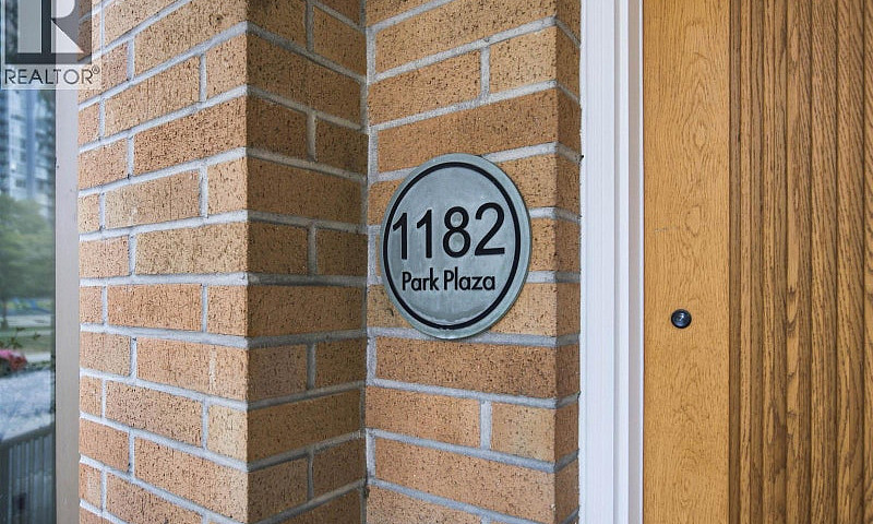 1182 Richards Street...