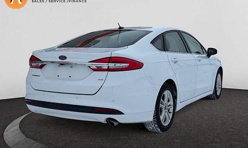 2018 Ford Fusion Se ...