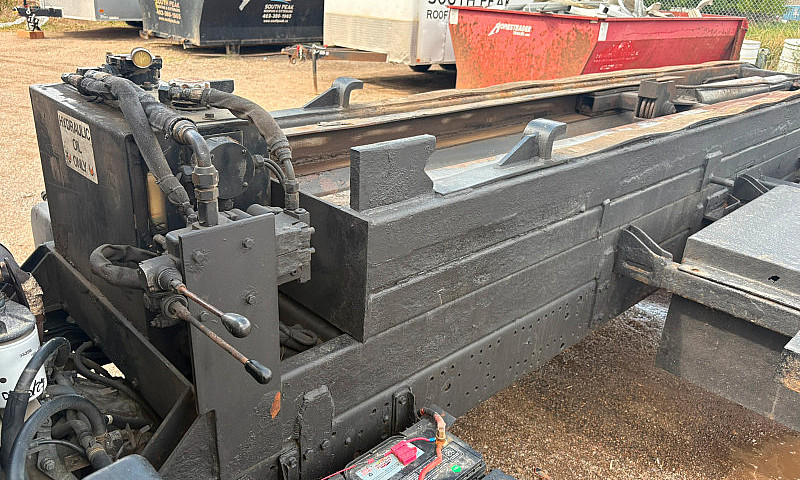 2004 Gmc 5500 Bin Tr...