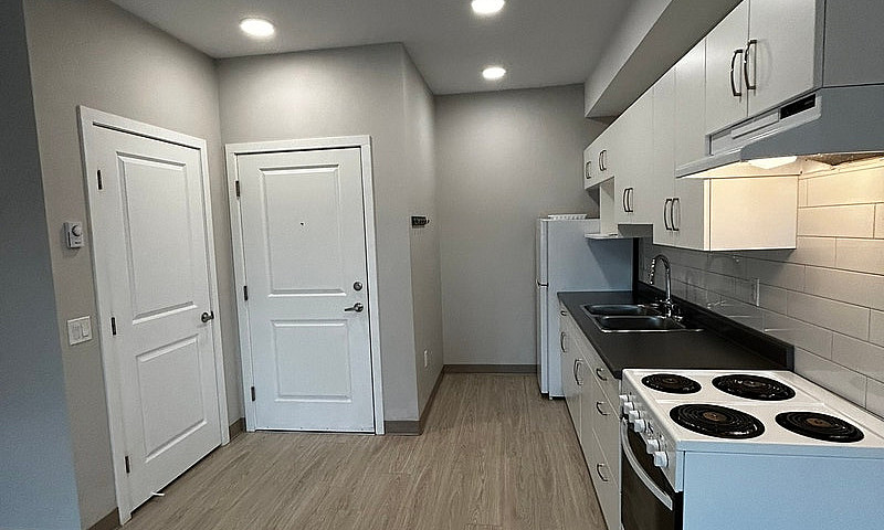 One Bedroom Apartmen...
