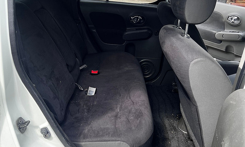 2009 Nissan Cube...