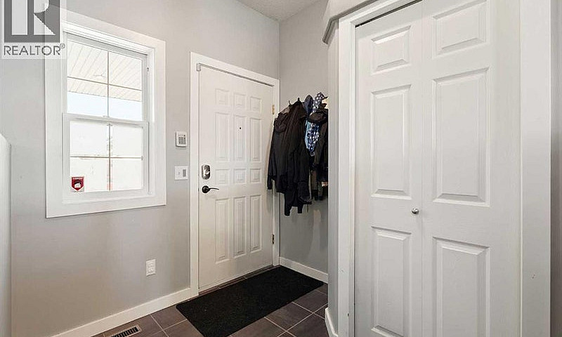 310 Coventry Road Ne...