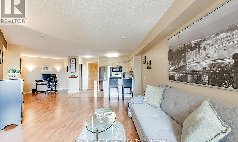 623 - 1720 Eglinton ...