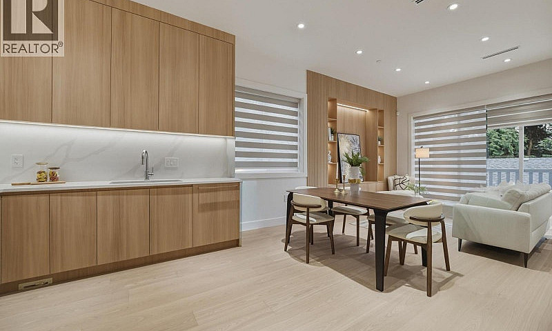 3112 W 42Nd Avenue V...
