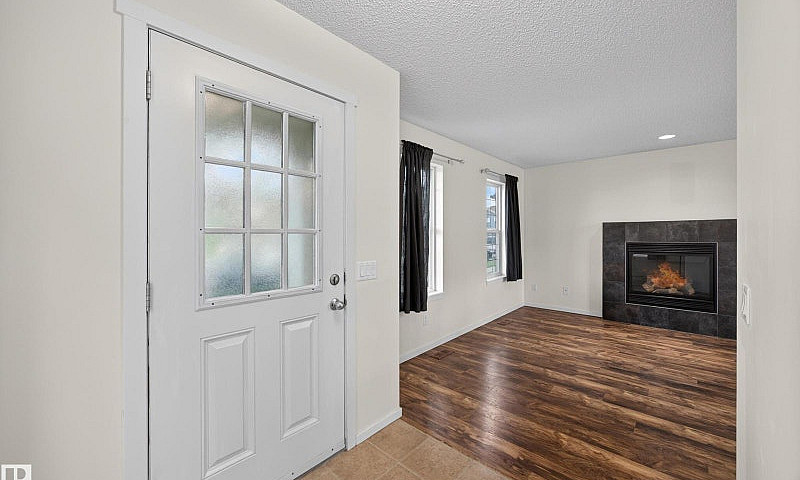 3634 12 St Nw Edmont...