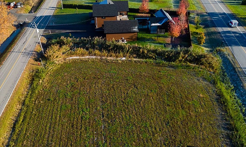319 000$ - Prix Taxe...