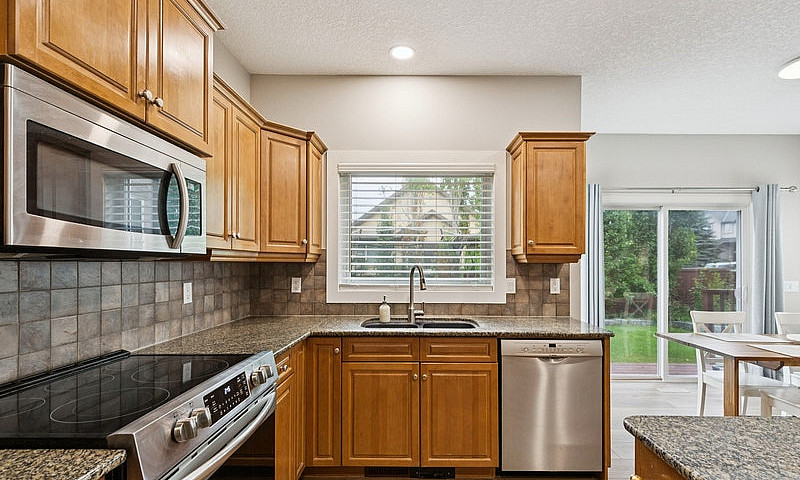 5 Bedroom Upgraded H...