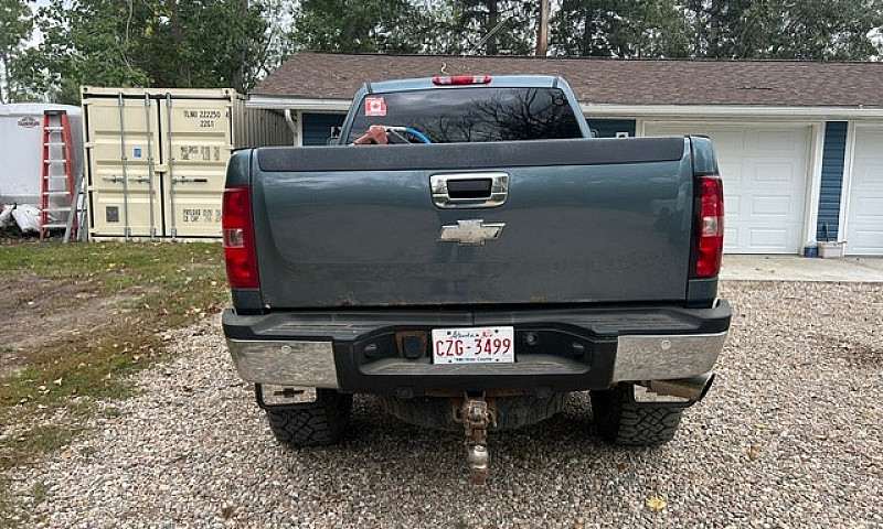 2009 Chevy Siverado ...