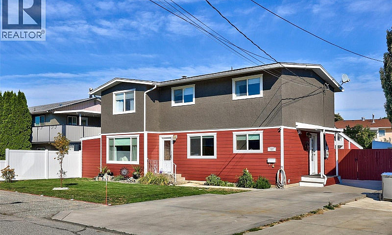 732 Ivy Avenue Kamlo...