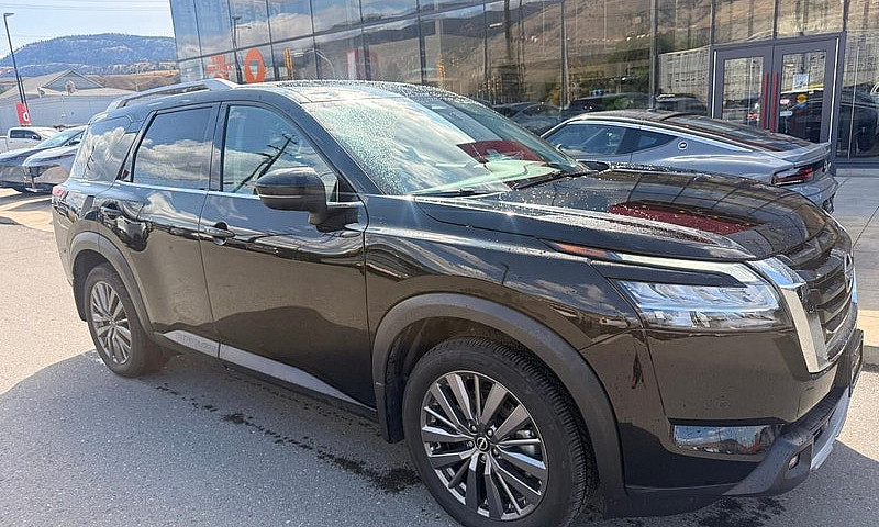 2023 Nissan Pathfind...