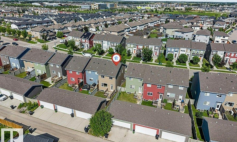 2122 24 St Nw Edmont...