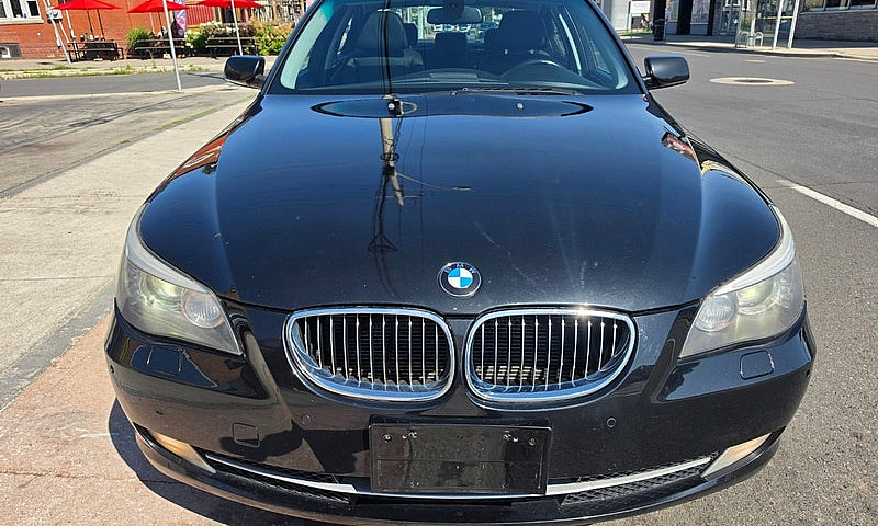 2010 Bmw 5 Series 53...