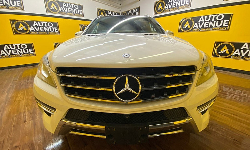 2015 Mercedes-Benz M...