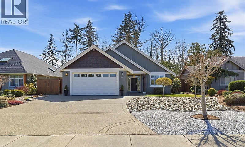 158 Skylark Ave Park...