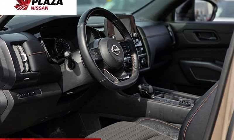 2024 Nissan Pathfind...