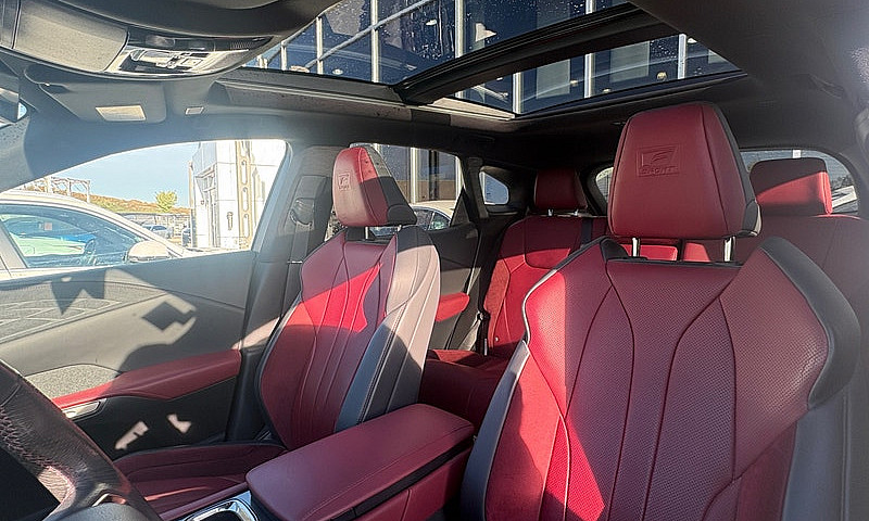 2023 Lexus Rxh...