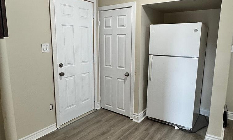 2 Bedroom Main Floor...
