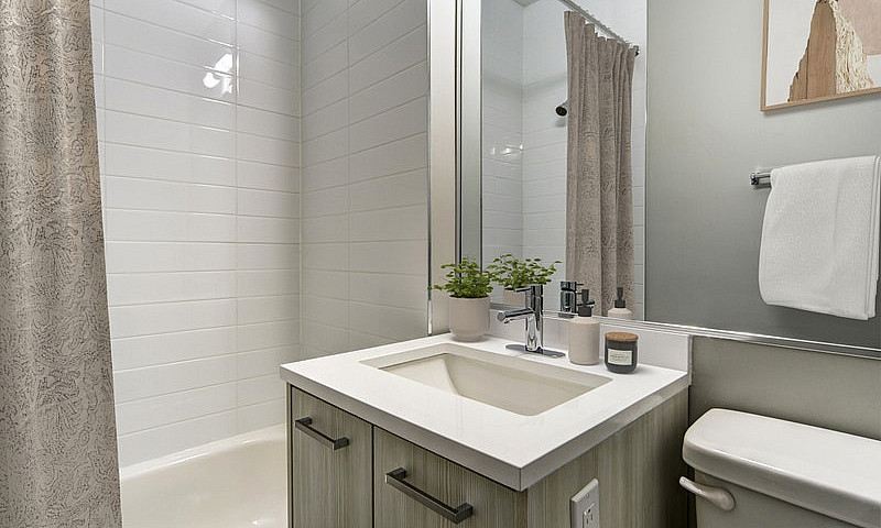 Fully Renovated - Gr...