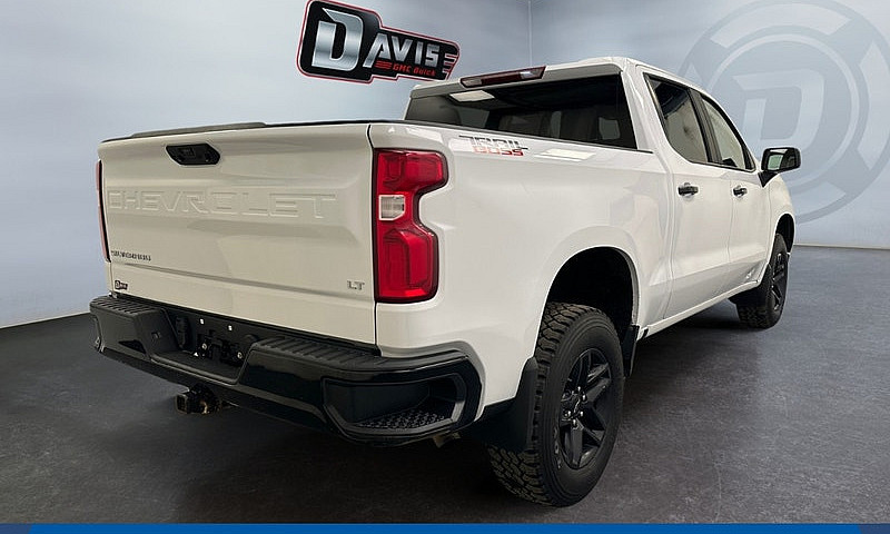 2022 Chevrolet Silve...