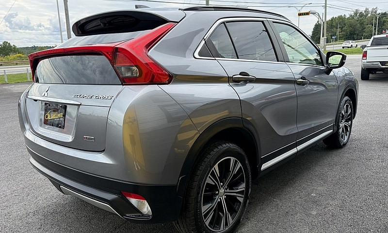 2018 Mitsubishi Ecli...