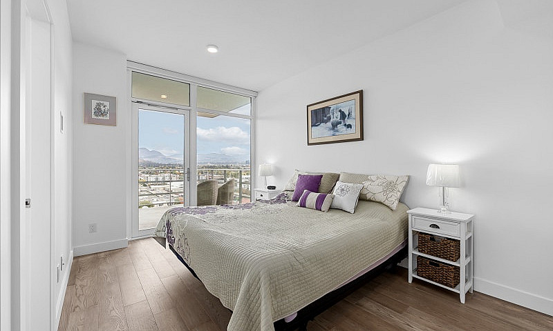 Downtown Condo - Vie...