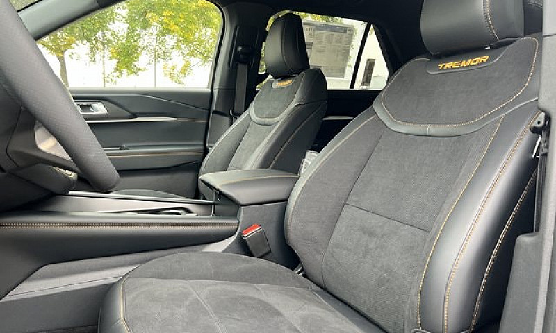 2027 Ford Explorer T...