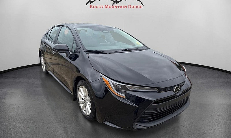 One Owner 2023 Toyot...
