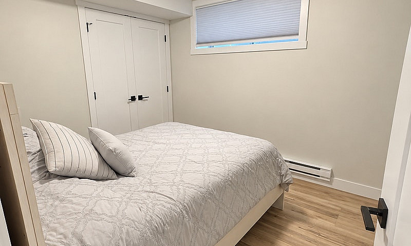 1 Bedroom 1 Bathroom...