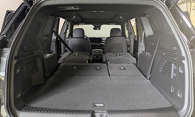 2027 Buick Enclave P...