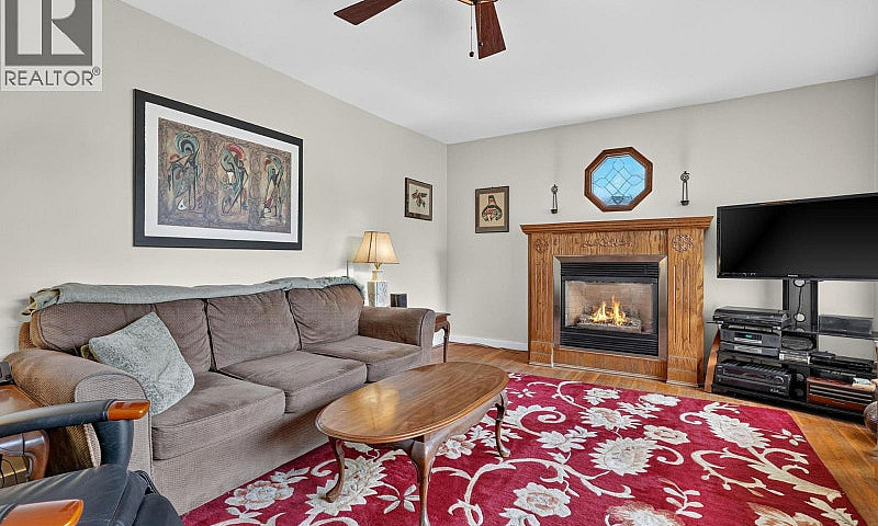 471 Cadder Avenue Ke...