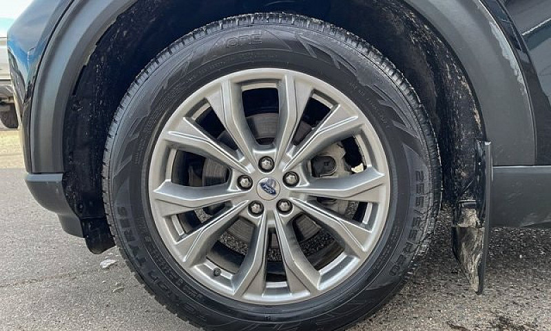 2021 Ford Explorer L...
