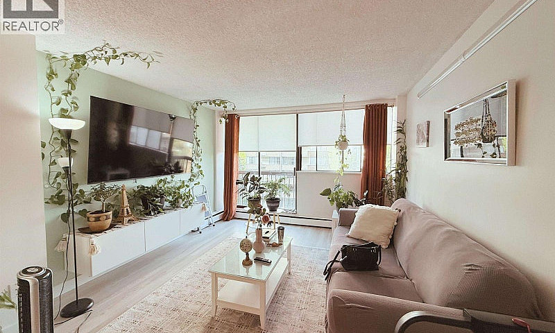 502 620 Seventh Aven...