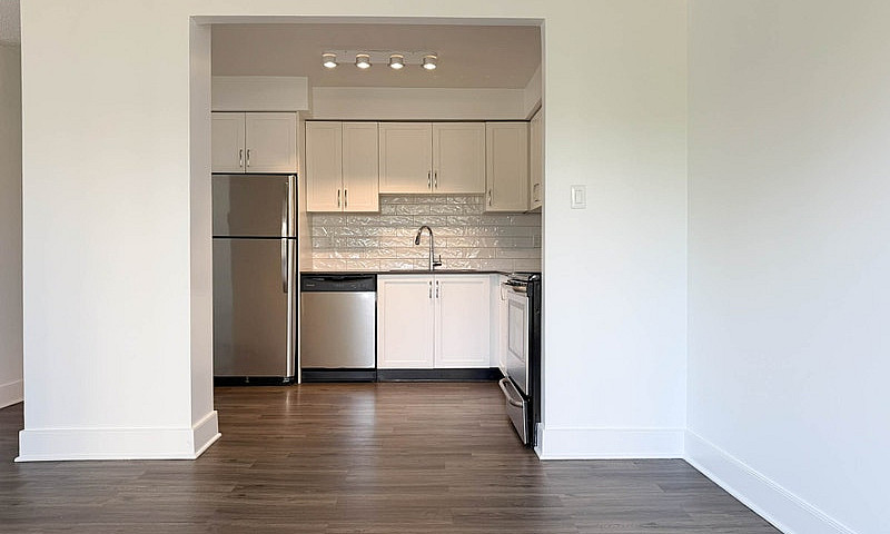 2 Bedroom Apartment ...