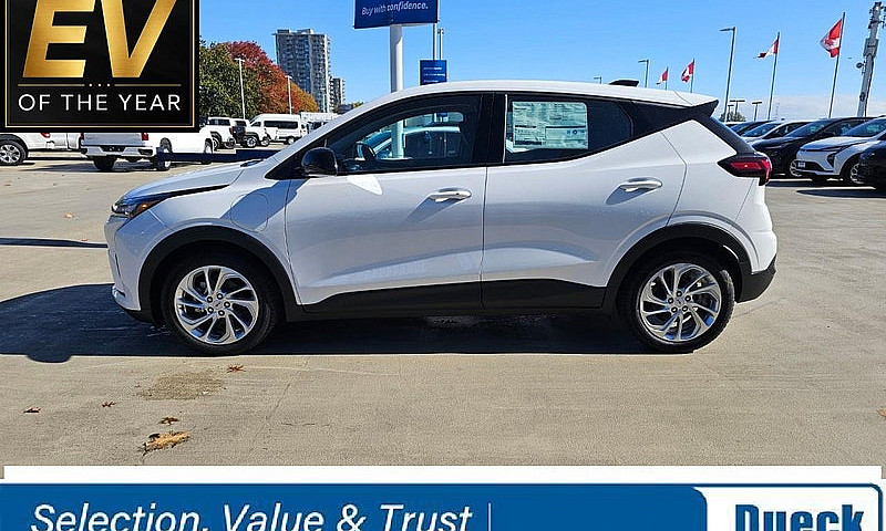 2027 Chevrolet Bolt ...