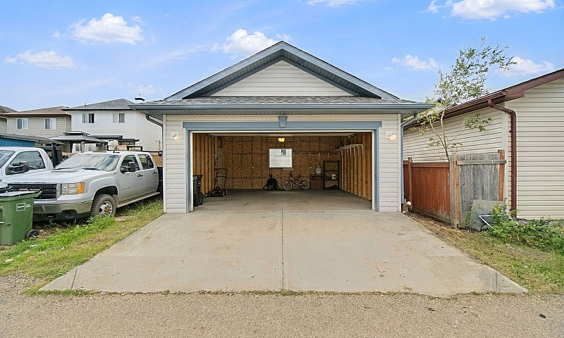 Renovated, Single Fa...