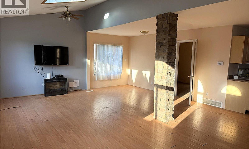 2409 Sunset Boulevar...