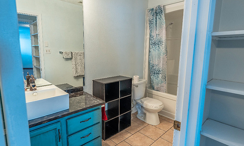 B2-532-River Street ...