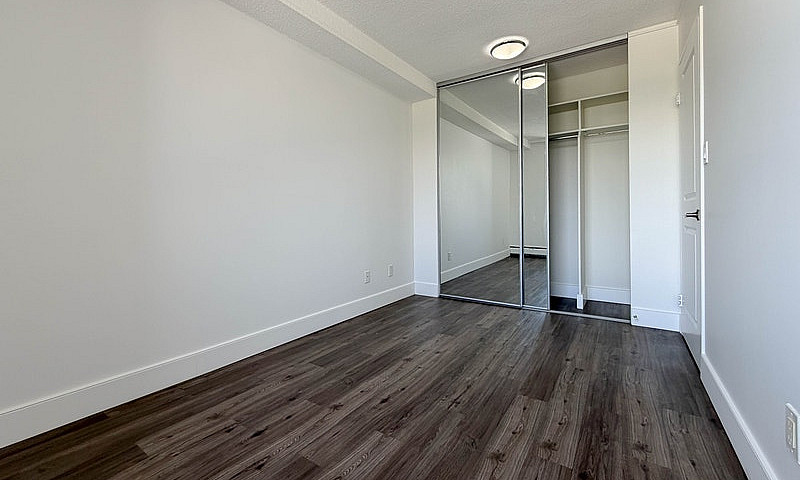 1 Bedroom Apartment ...