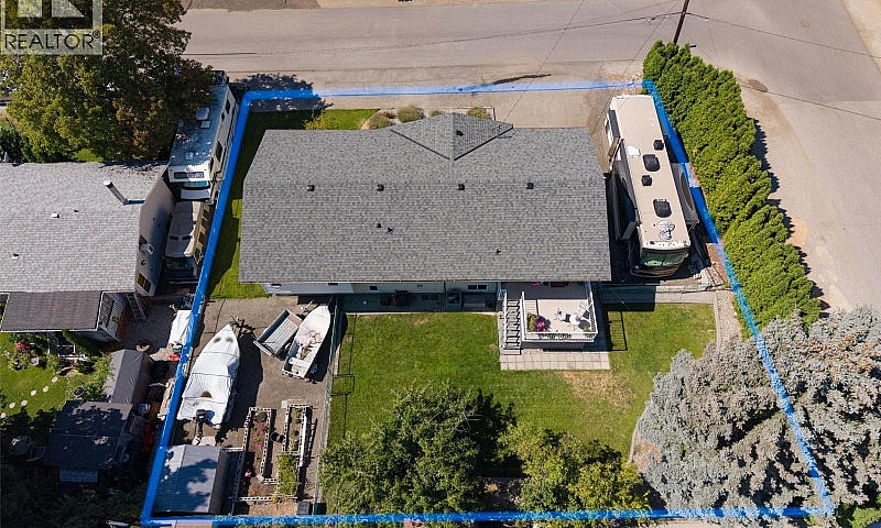 450 Holbrook Road W ...