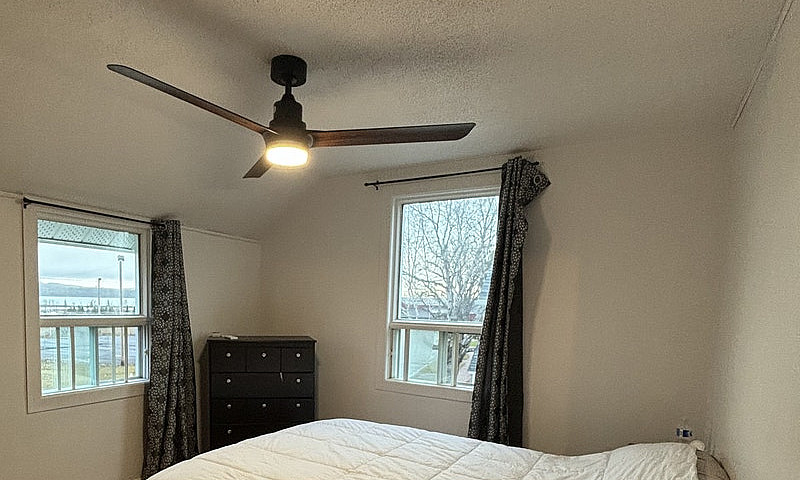 For Rent: 52 Brompto...