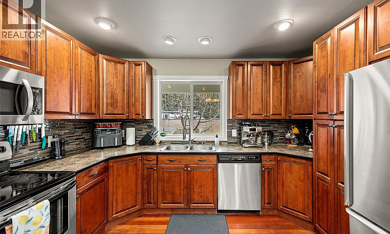 674 Muir Road Kelown...