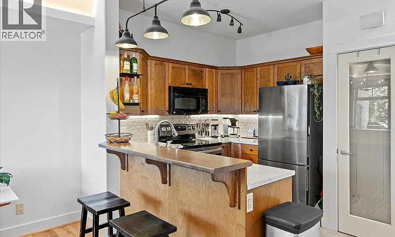 2551 Shoreline Drive...