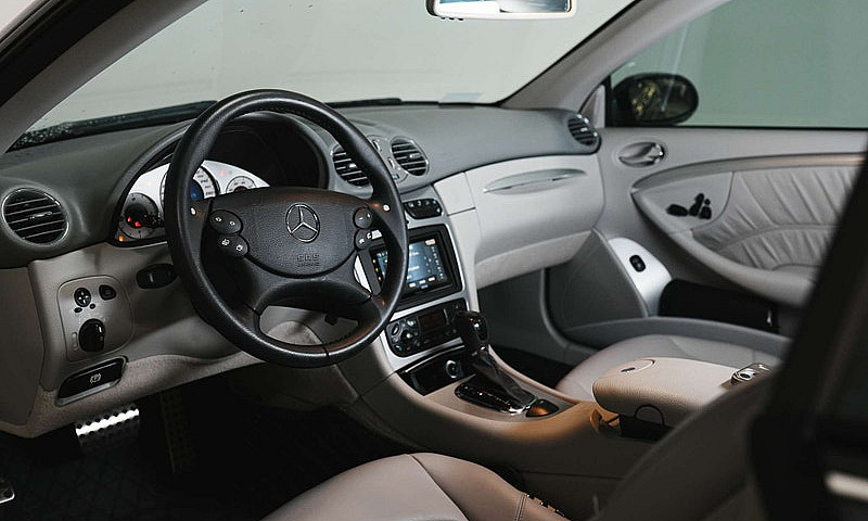 2004 Mercedes-Benz C...