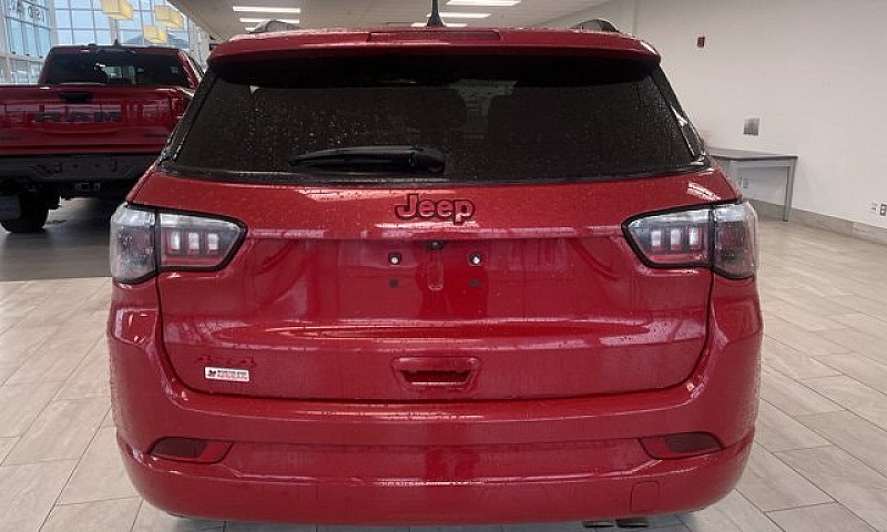 2022 Jeep Compass (R...