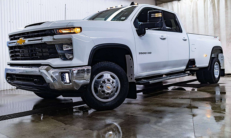 2024 Chevrolet Silve...