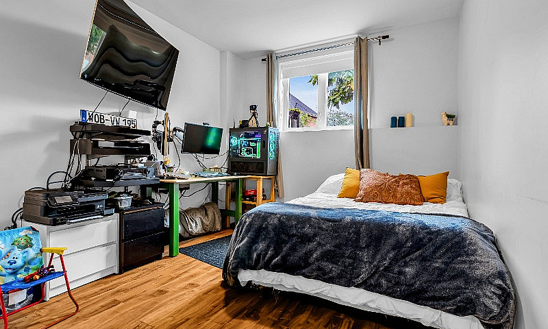 Condo À Vendre À Can...