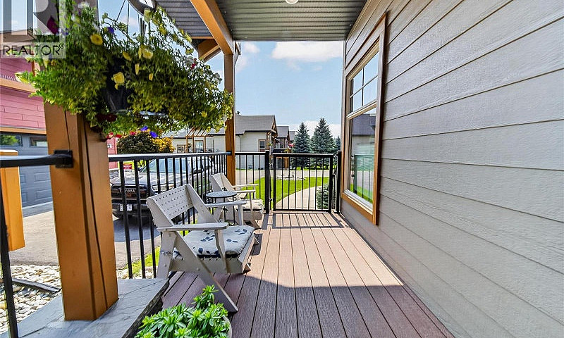 204 Boulder Creek Dr...