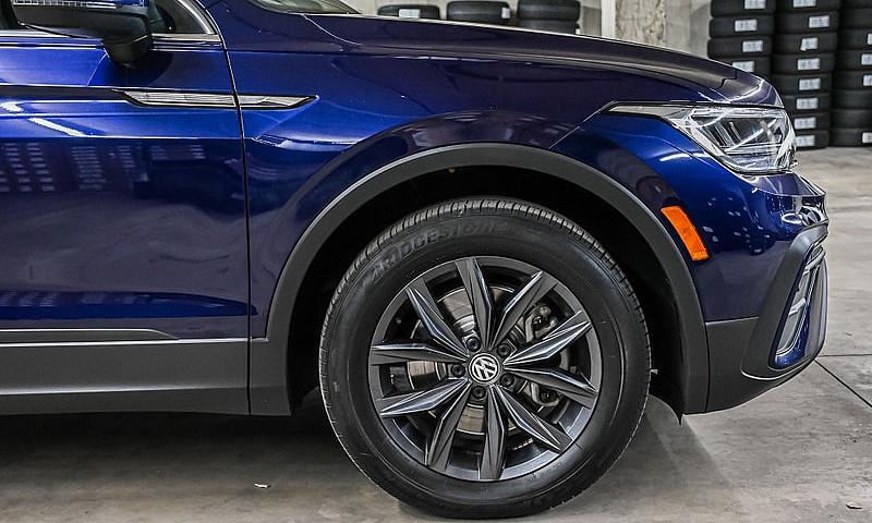 2023 Volkswagen Tigu...