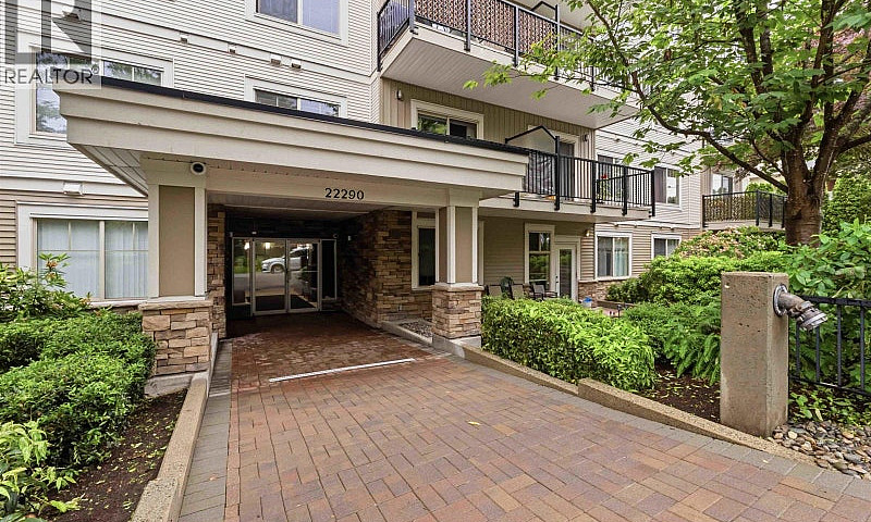 109 22290 North Aven...